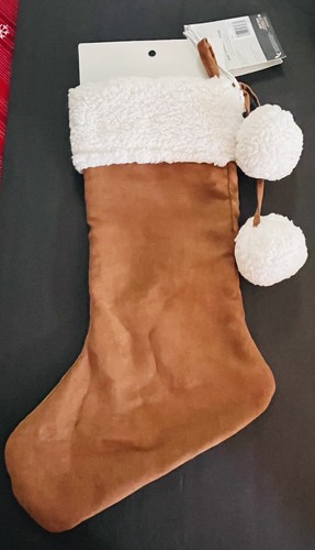 Koolaburra by UGG Koola Brown Shearling Christmas Stocking Pom-Poms 12x21 NEW - Picture 4 of 9