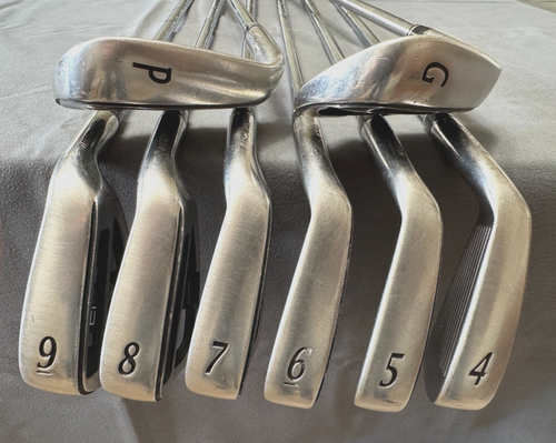 Wilson Staff CI9 Iron Set 4-GW Right Hand - Regular Flex Steel Shaft