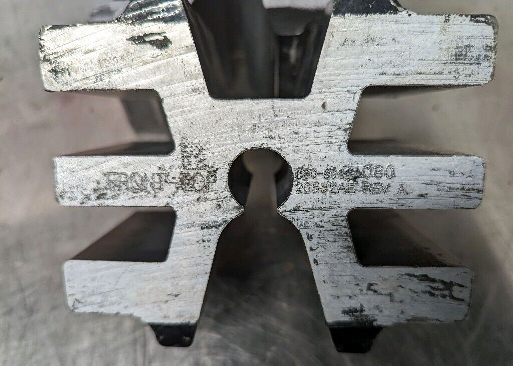PETERBILT SPACER-BLOCK, FRONT AXLE B80-6011-080, 02-01701 PETERBILT SPACER-BLOCK, FRONT AXLE B80-6011-080, 02-01701