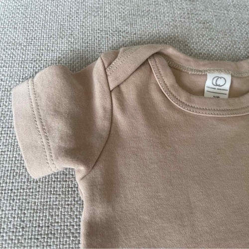 Colored Organics Tan One Piece NB - Picture 4 of 7
