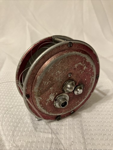 Vintage JC Higgins Model 47 D Fly Reel Made in USA Red - Picture 5 of 10