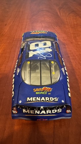 SIGNIERT 1:24 Dale Earnhardt Jr #81 Menards/Bristol Raced Win Version 2004 Chevy - Bild 15 von 24