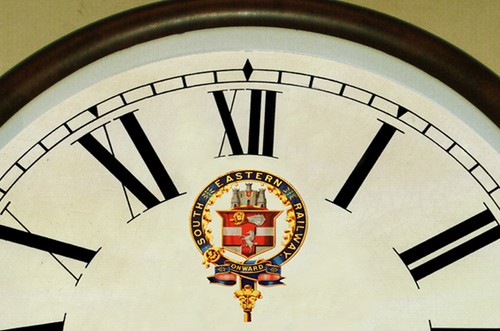 South Eastern Railway SER Victorian Style Wooden Clock, Folkestone East Station - Bild 3 von 3