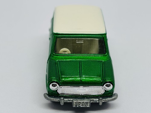Tomica Tomy F8-2-62 Mini Cooper S - Ivory/M. Green - Loose -Car 2 -Made In Japan - Picture 5 of 13