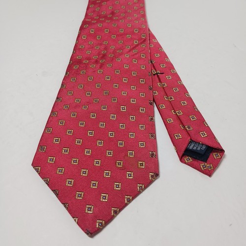 Vtg Lands End 100% Silk Neck Tie Hand Sewn Wide Red Geometric USA - Picture 1 of 4