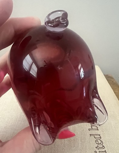 WEDGWOOD Rare Cranberry Pink Crystal Lead Glass Peekaboo Pig Paperweight 1970’s - Picture 10 of 11