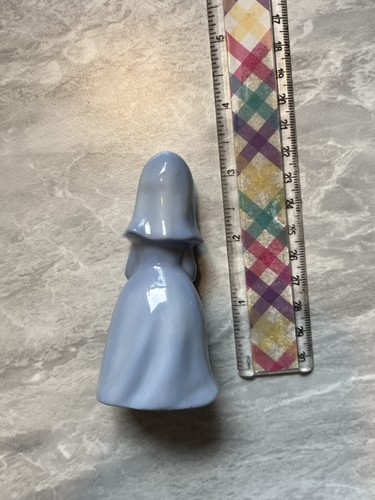 INARCO JAPAN Blue And White Porcelain Nun Figurines (2) - Picture 2 of 4