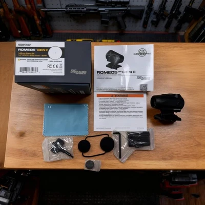 Sig Sauer Romeo5 Gen II green Dot Sight Compact 1x20mm 2 MOA Scope Black