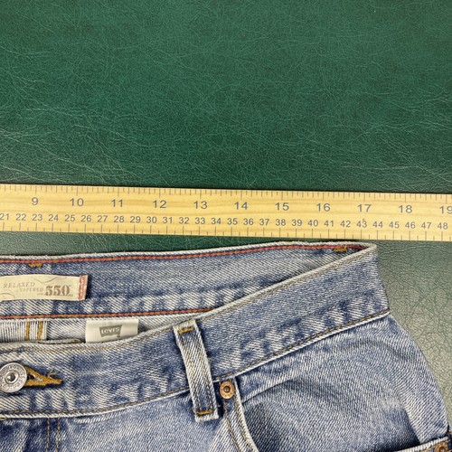 Pantalones de mezclilla vintage Levis 550 para mujer años 16 lavado medio desteñido calce relajado cónico occidental - Imagen 8 de 9