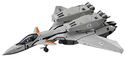 Hasegawa Macross Plus VF-11B Super Thunderbolt 1/72 scale plastic model 23 - Picture 1 of 4
