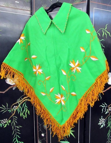 LOTTO 2 MANTELLE PONCHO MESSICANE VINTAGE ANNI 50 VERDE ROSSO LANA RICAMATE CON (EZS002383) - Foto 4 di 12