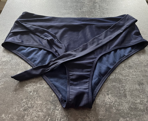 Hunkemöller Bikinihose dunkelblau, neu ungetragen!!, Größe XXL - Bild 8 von 9