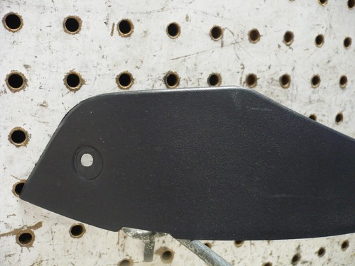 SUZUKI 1995 95 RF600R RF600 RIGHT SIDE UNDER PANEL BLACK COWL FAIRING OEM - Picture 4 of 24