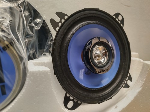 Kenwood 90 Max Watts 4" 2-Way Car Speaker System - Complete Kit - Picture 5 of 17