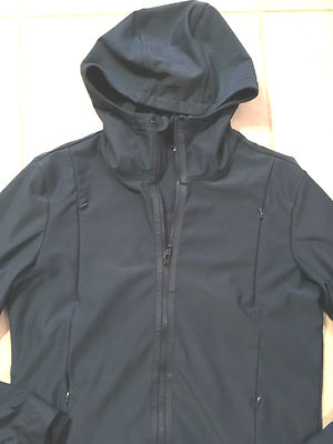 LULULEMON Men's Navy blue XL Zip Front Wind Jacket Coat Zip