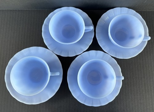 PYREX Delphite Blue Glass Pie Crust Cups & Saucers Set of 4 Canada - Picture 3 of 12