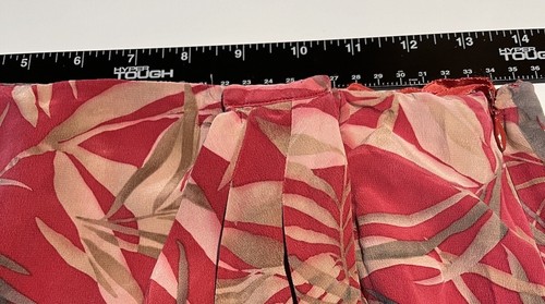 Liz Claiborne Collection Skirt Women’s 14 Faux Wrap Silk Pink Beige Tropical - Picture 9 of 10