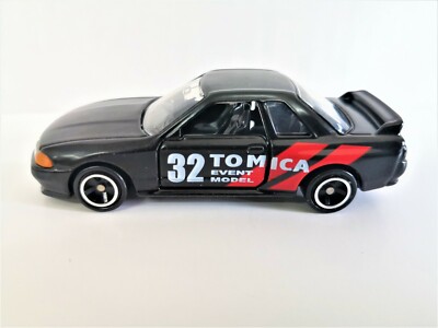 Tomy Tomica EVENT MODEL No.16 NISSAN SKYLINE GT-R R32 | eBay
