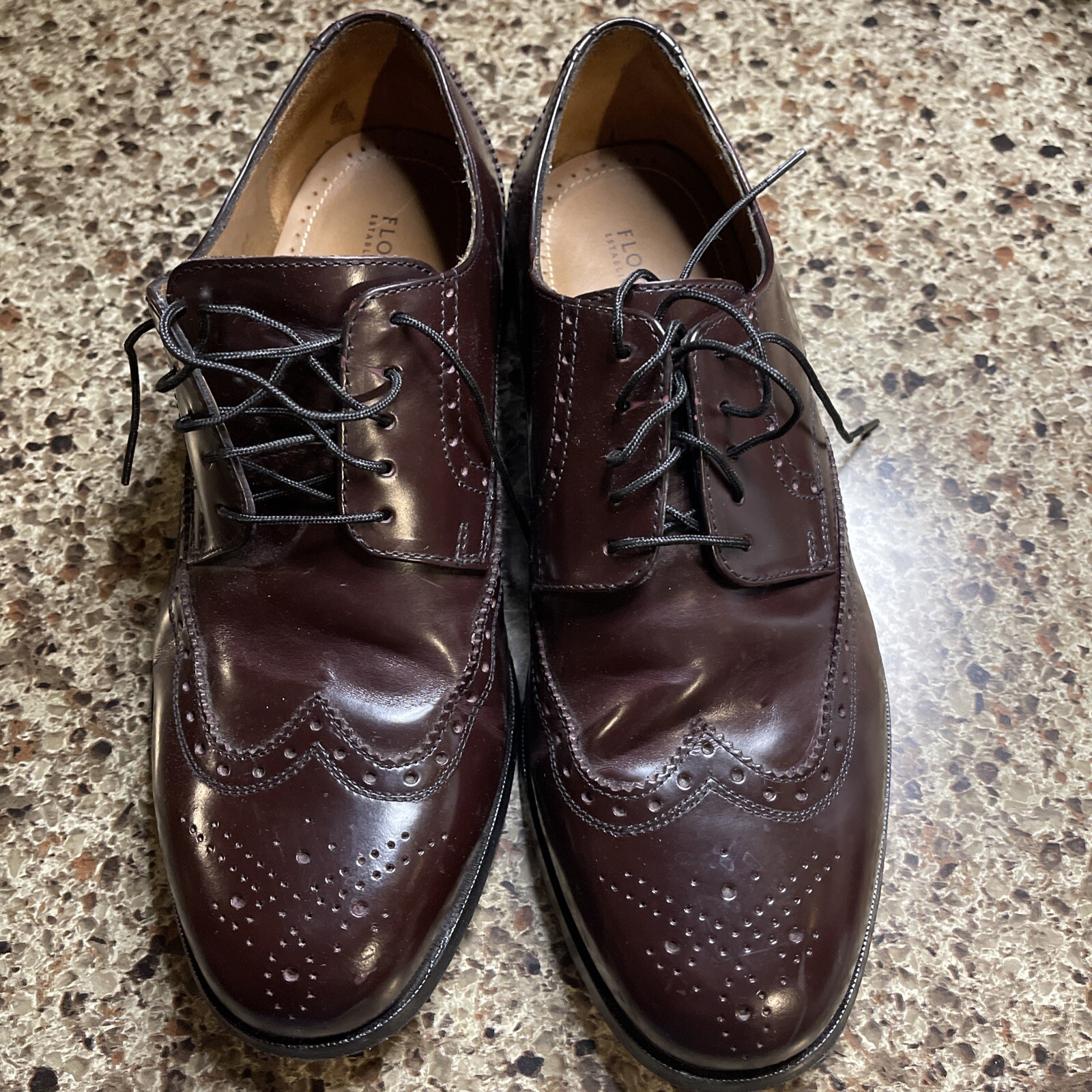 Florsheim Brookside Wingtips 11231-001 