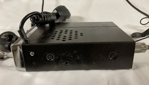 Vintage Sharp Model CB-500UB 23 Channel Mobile CB Radio Parts Only - Picture 3 of 5