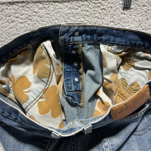 Lucky Brand 32x5 Men’s Stretch Denim Distressed Button Fly Cutoff Jean Shorts - Picture 3 of 7