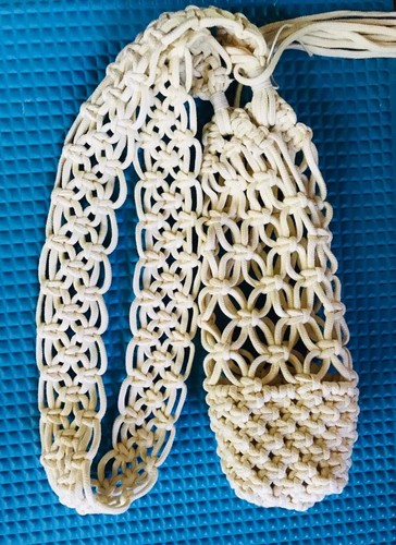 Handmade Eco-Friendly colorful Watter/Wine Bottle Easy macrame Holder/Carrier - Picture 2 of 19