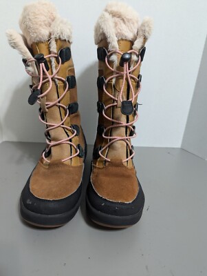 All in Motion  Girls size 4 Alberta Tall winter boots with faux fur
