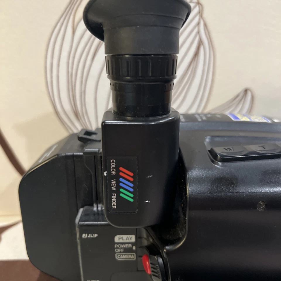 JVC GR-AX830U Compact VHS Camcorder VHC, No Battery No Charger UNTESTED  - Image 4 of 4