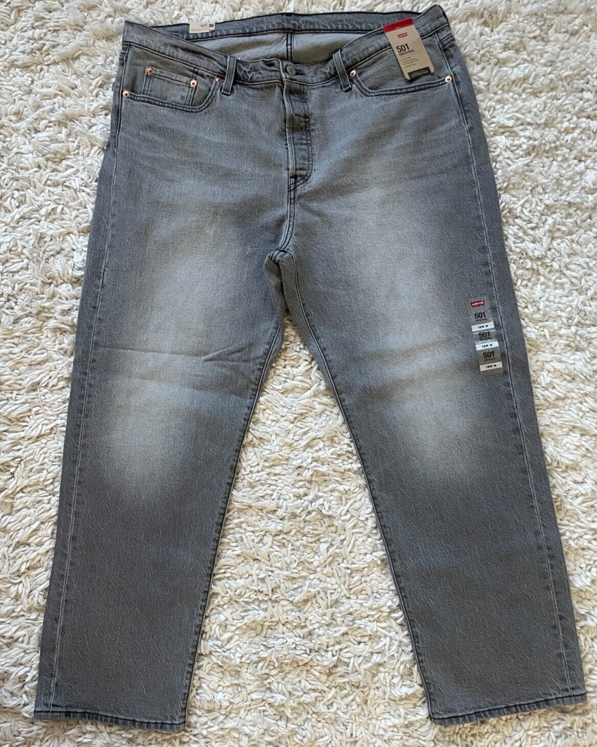 Foto 1 di 10