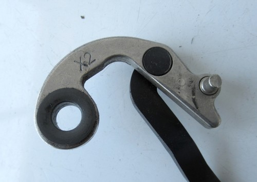 Original MINI O/S Fahrer Dachverriegelungshaken (spät) - R52 Cabrio - 7174763 - Bild 3 von 6