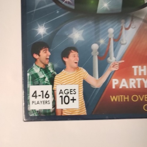 Fame The Hilarious Party Giggles Board Game - New & Sealed - Picture 2 of 5