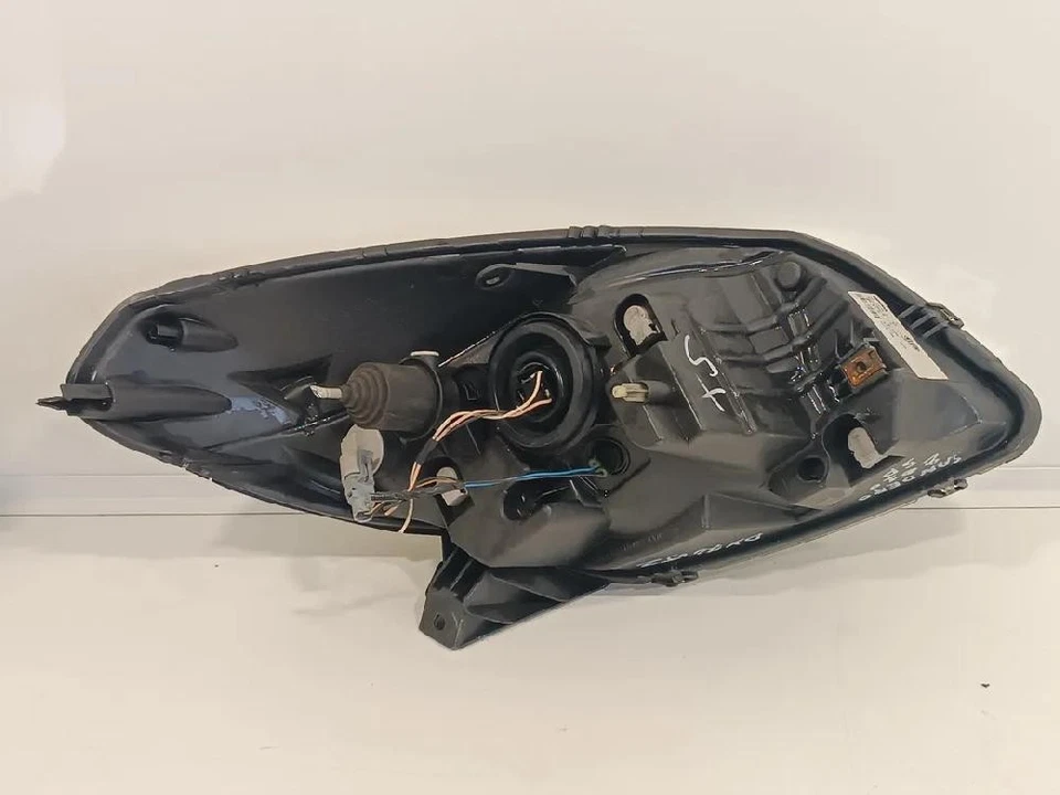 8200733878 FARO ANTERIORE PROIETTORE SINISTRO per DACIA SANDERO (07/08>04/13<) - Immagine 3 di 4