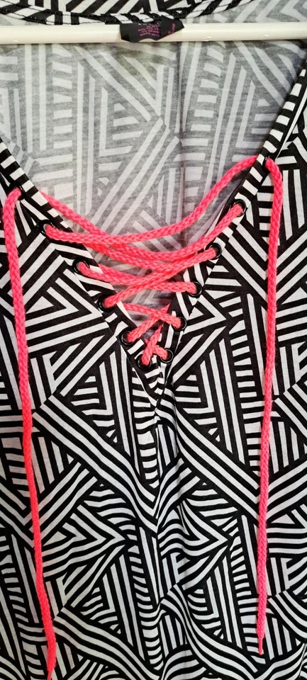 Nuevo Material Niña XXL Mameluco Cintura Elástica Rosa Caliente Corbata Negro Blanco Rayas Nuevo con Etiquetas  Foto 4 de 4