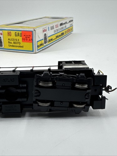 Atlas 8070 HO Undecorated Alco S-2 Diesel Locomotive Southern 2224 - Picture 12 of 12