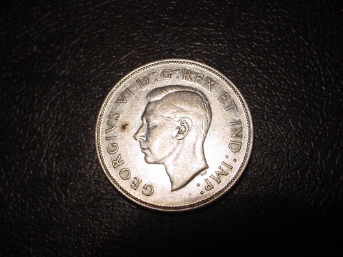 1942 CANADA SILVER 50 CENTS - BETTER GRADE! - Picture 2 of 2