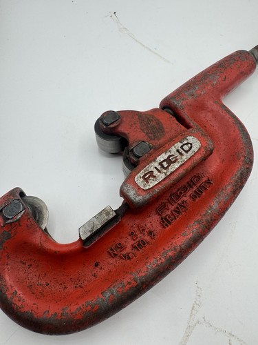 Vintage Ridgid No. 1 - 2 Heavy Duty 1/8" to 2" Inch No. 2A Pipe Cutter Rigid - Picture 10 of 11