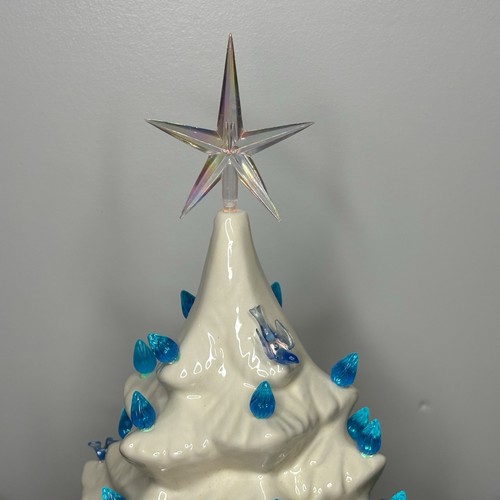 Keramik weiß irisierender Weihnachtsbaum Vintage blaue Lichter & blaue Vögel 1985 - Bild 2 von 20