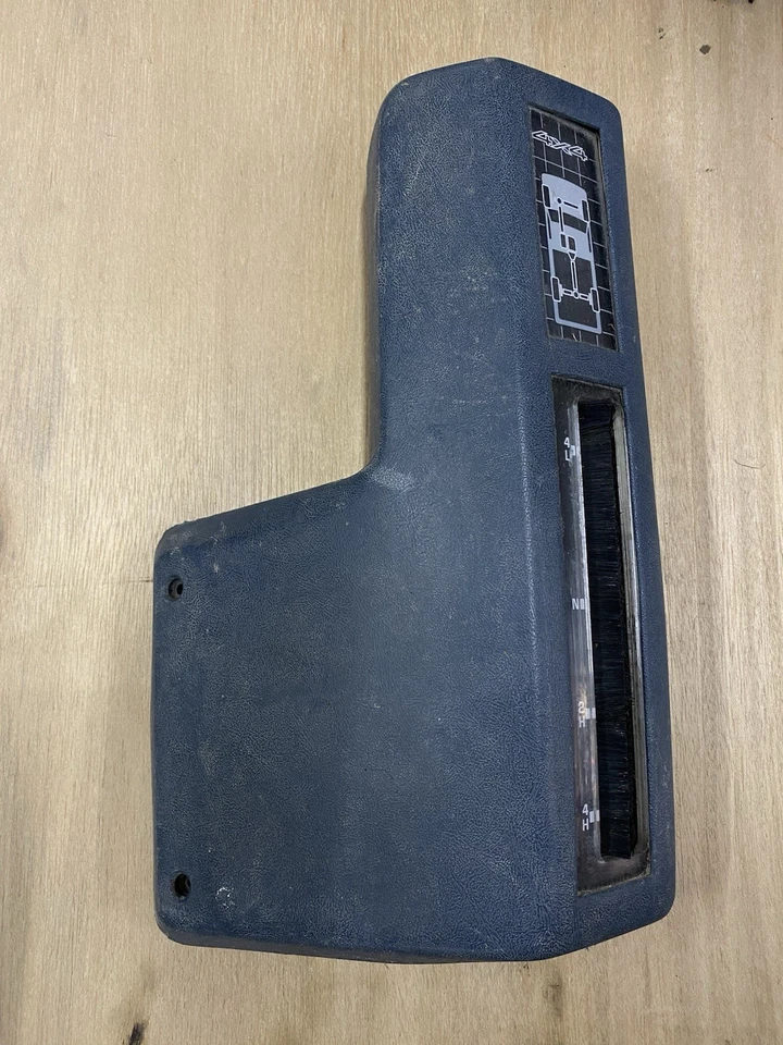 雪佛兰/吉姆西卡车银色 4x4 变速水平盖 BEZEL TRIM 蓝色 原始设备制造商 1988 - 1994 — 第 2/4 张图片