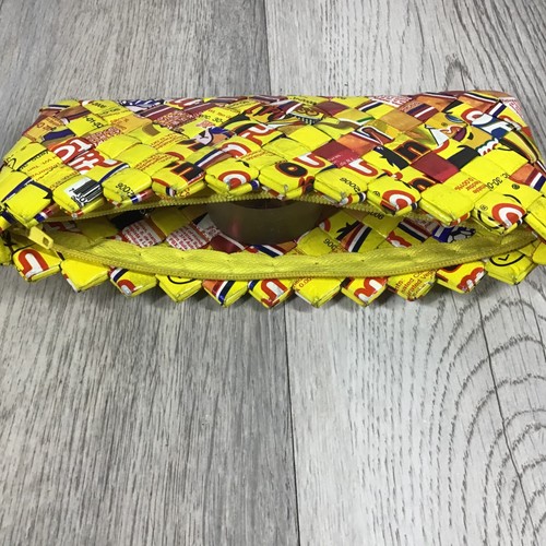Recycled Candy/Gum Plastic Woven Wrapper Zipper Clutch Purse - Picture 5 of 9