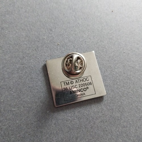 Athens 2004 USA Olympic Jacket Lanyard Hat Lapel Pin - Picture 2 of 2