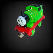 2009 Thomas And Friends Percy Magnetic Diecast Green Train Number 6