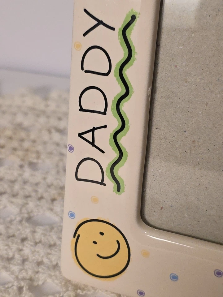Marco de fotos de cerámica vintage Daddy And Me 4x6 Malden Smiley Face Hearts Foto 2 de 4