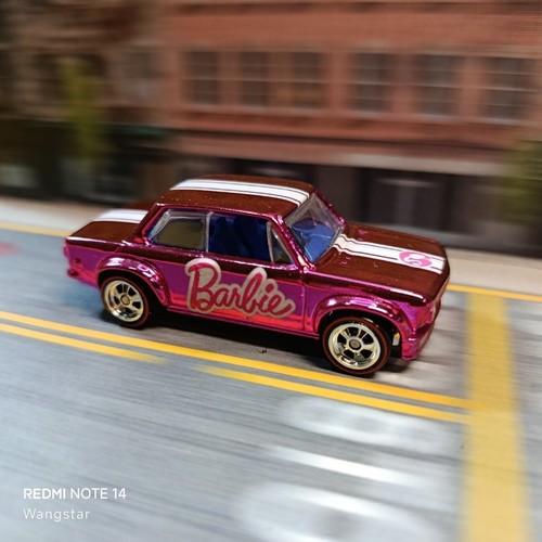 Hot Wheels BMW 2002 Pink CHROME BARBIE (WANGSTAR CUSTOM) Limited REAL RIDERS - Picture 5 of 16