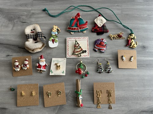 Christmas Jewelry Lot Tree Brooch Pins Earrings Pendant Santa Snowman Lot Of 18