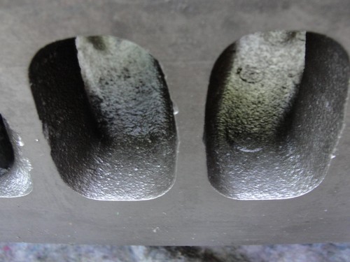 Clean & Mag 1966 GM Cylinder Heads Pontiac Casting 094 Date 66 Tempest 326 V-8. - Picture 16 of 17