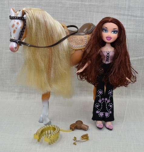 2005 Bratz Wild Wild West Meygan Doll With Horse In Dana's Outfit VTG Read - Picture 16 of 24