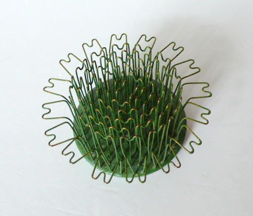 Vintage BLUE RIBBON Hairpin Wire Flower Holder # 5  Greeley, PA - Bild 2 von 6