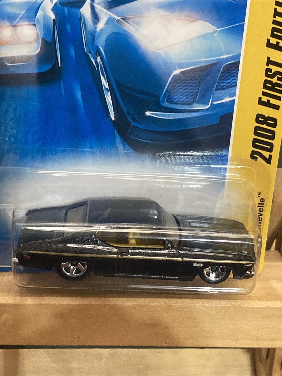 Hot Wheels, 2008 First Editions '69 Chevelle 17/40 Hot