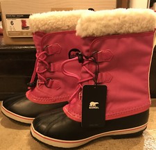 Sorel Yoot Pac Nylon Haute Pink/ Rose Boots Youth Size 6 .