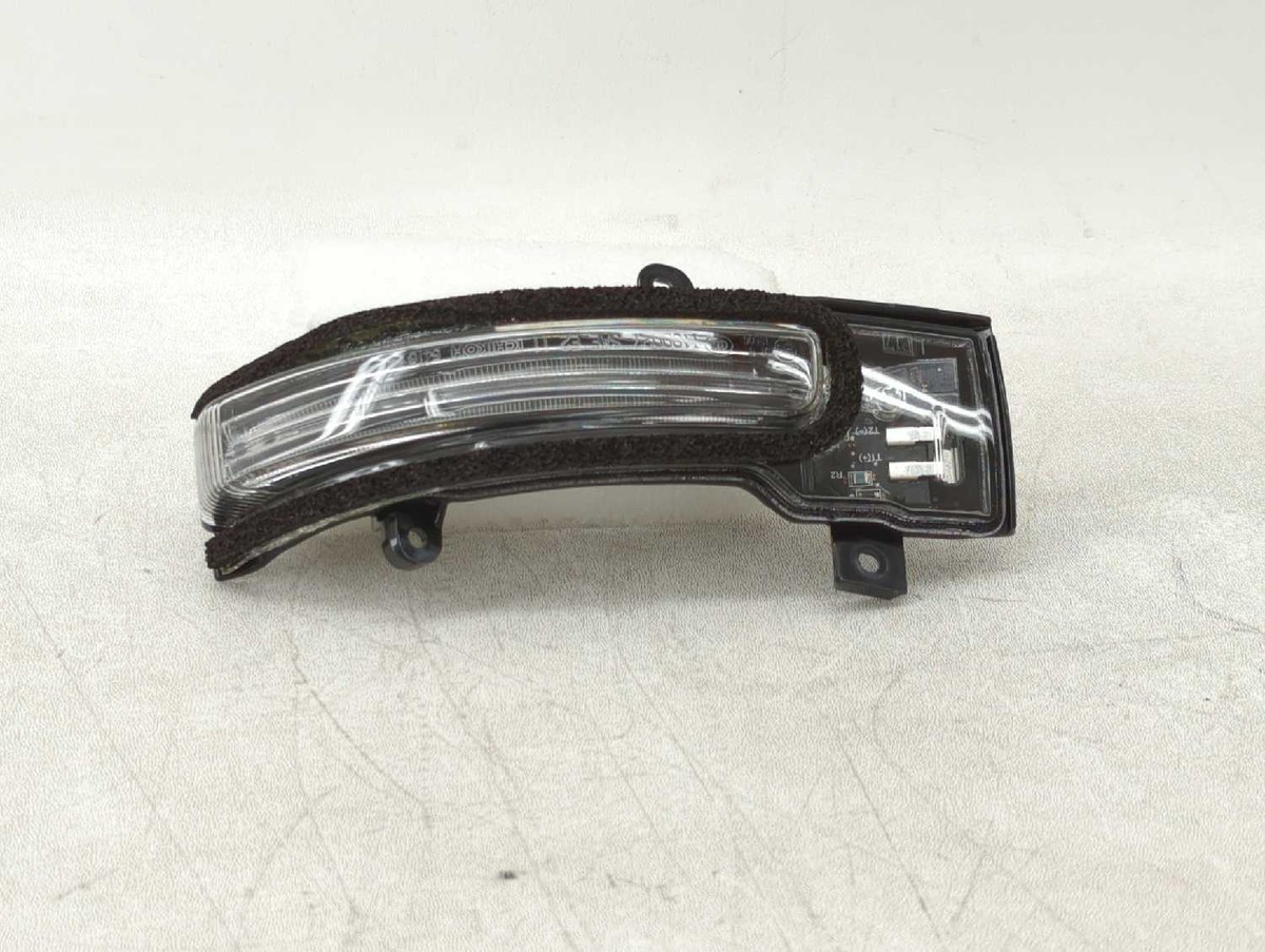 New OEM Genuine Mitsubishi LED Turn Signal Mirror 2015-2017 Lancer